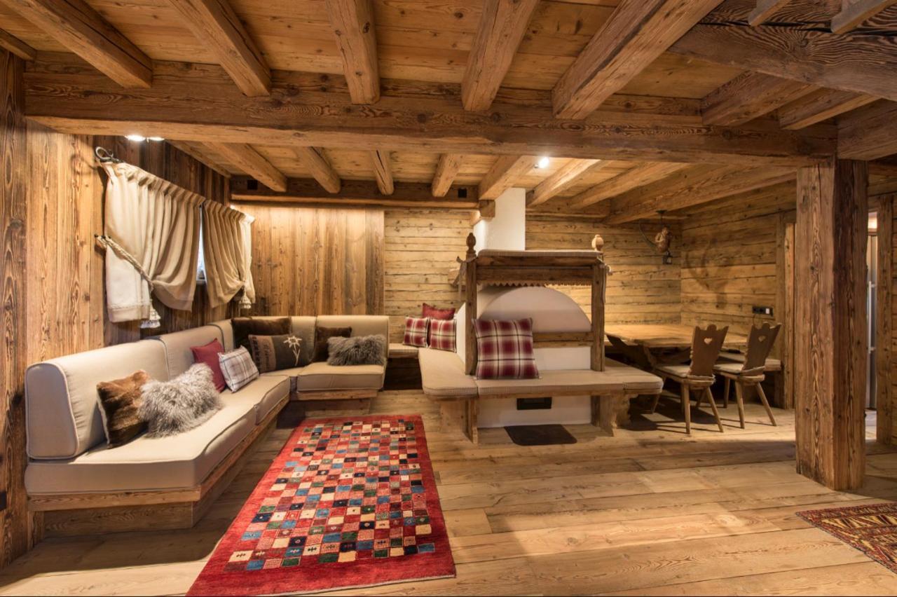 Privatunterkunft Luxury Cortina *